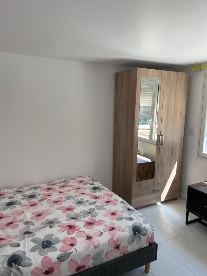 Manaslu Home Palaiseau Luaran gambar